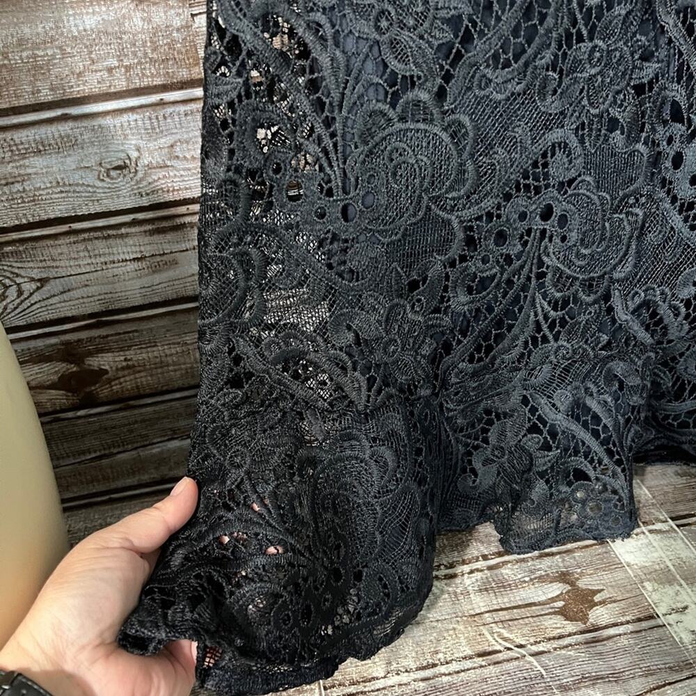 Express NWT lace dress Medium MD - Picture 4 of 5